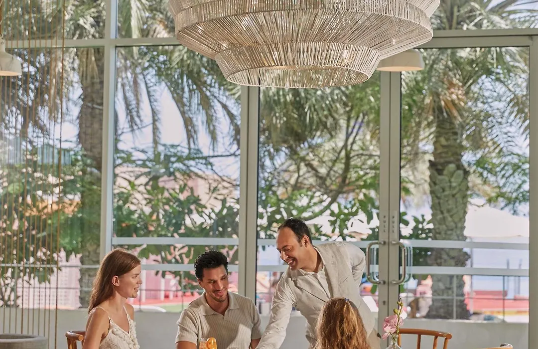 Fairmont Fujairah Beach Resort-1